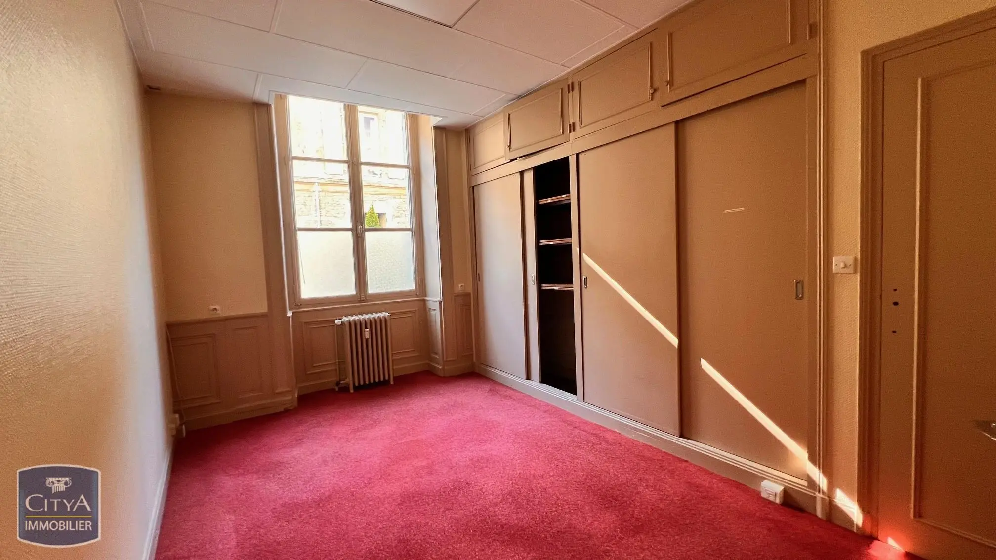 Photo 4 Local Professionnel 49m²