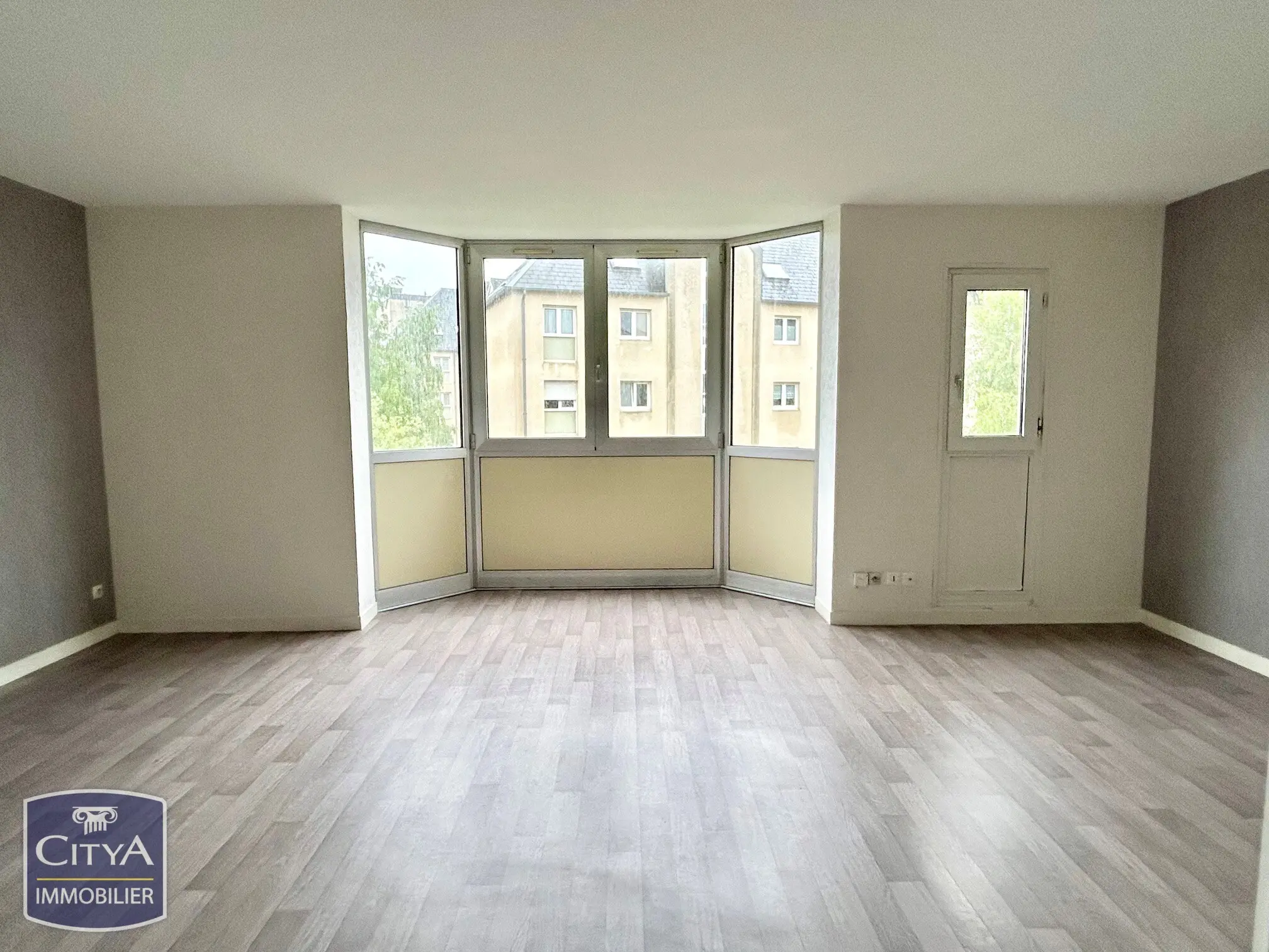 Photo 1 Appartement 3 pièces 81.65m²