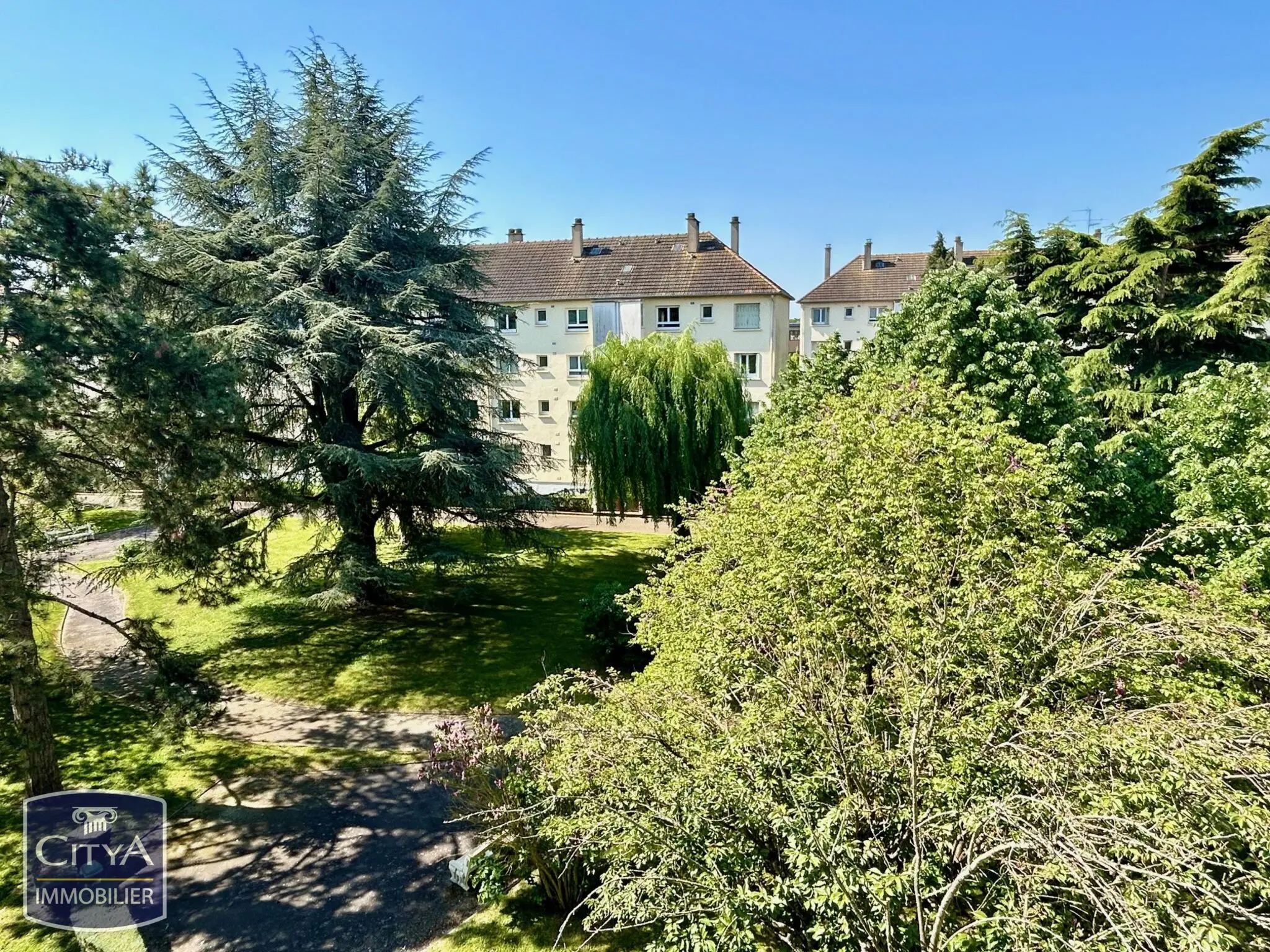 Photo 1 Appartement 4 pièces 83m²