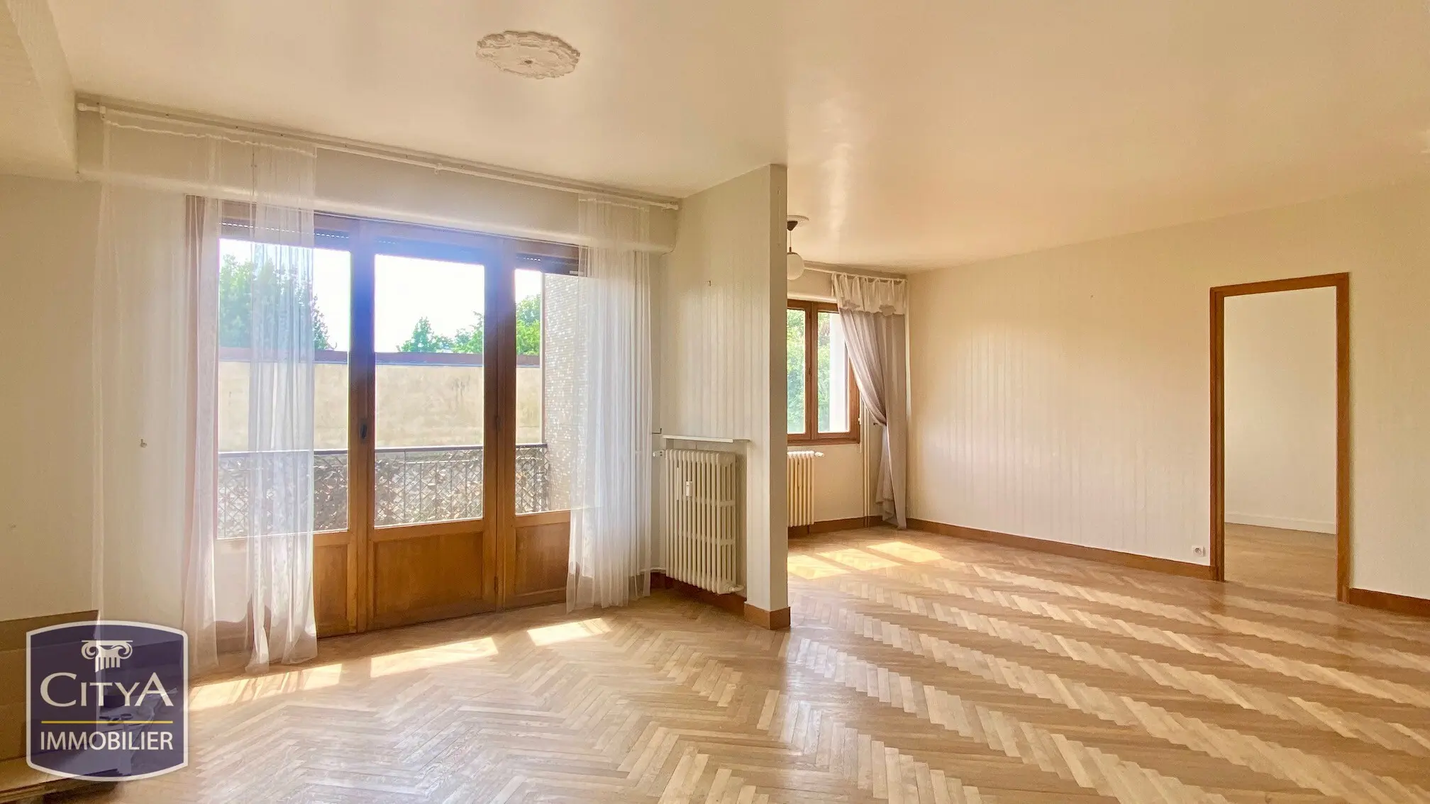 Photo 3 Appartement 5 pièces 107m²