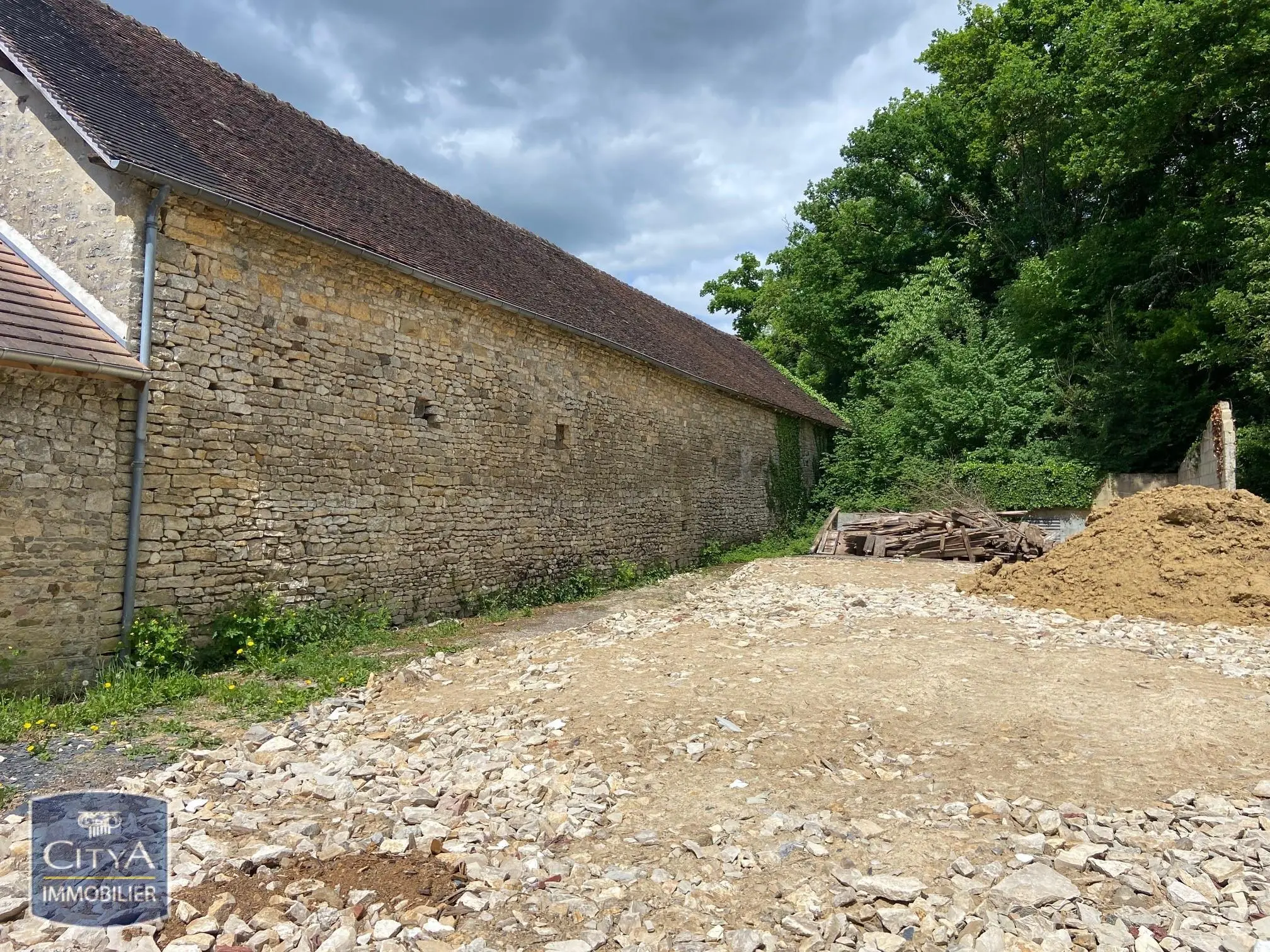 Photo 1 Maison 1 pièce 100m²