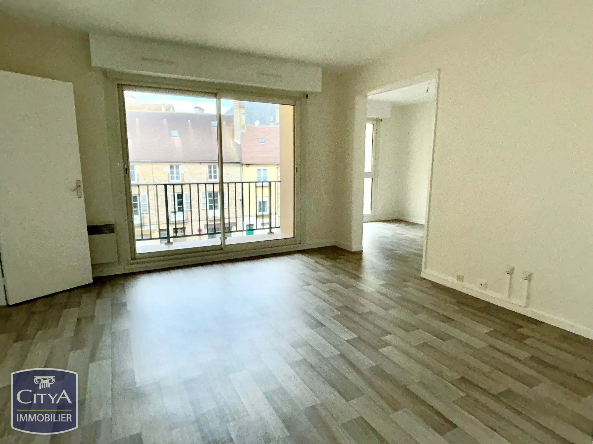 Photo 1 Appartement 4 pièces 79m²