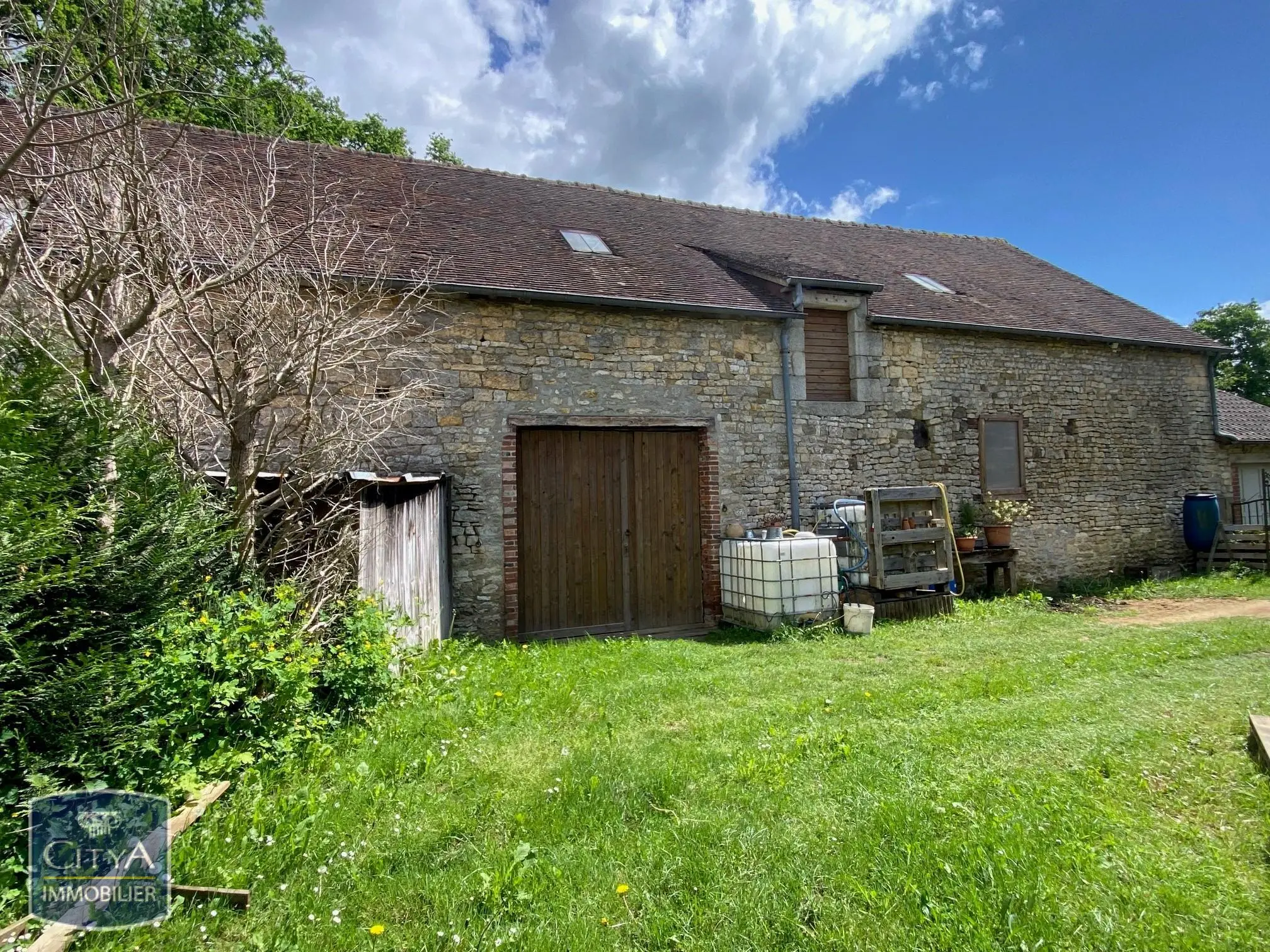 Photo 2 Maison 1 pièce 100m²