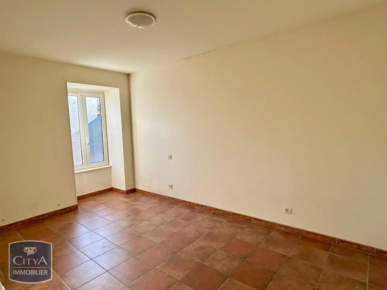 Photo 7 pour Maison 5 pièces 120m² Photo 7 Maison 5 pièces 120m²