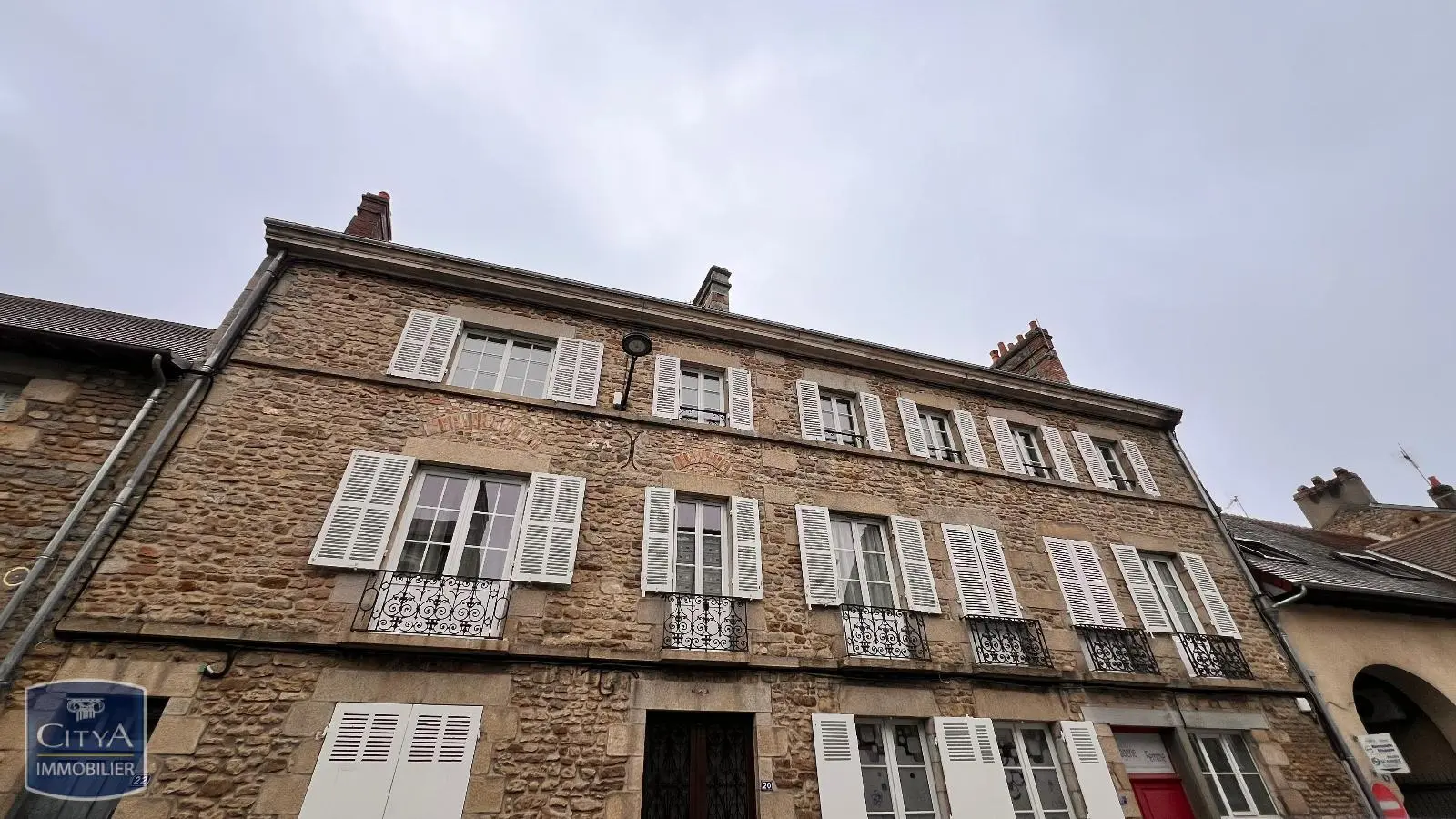 Photo 1 Appartement 4 pièces 102m²