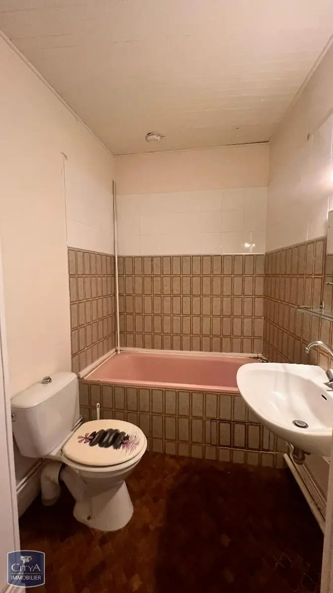 Photo 2 Immeuble 102m²