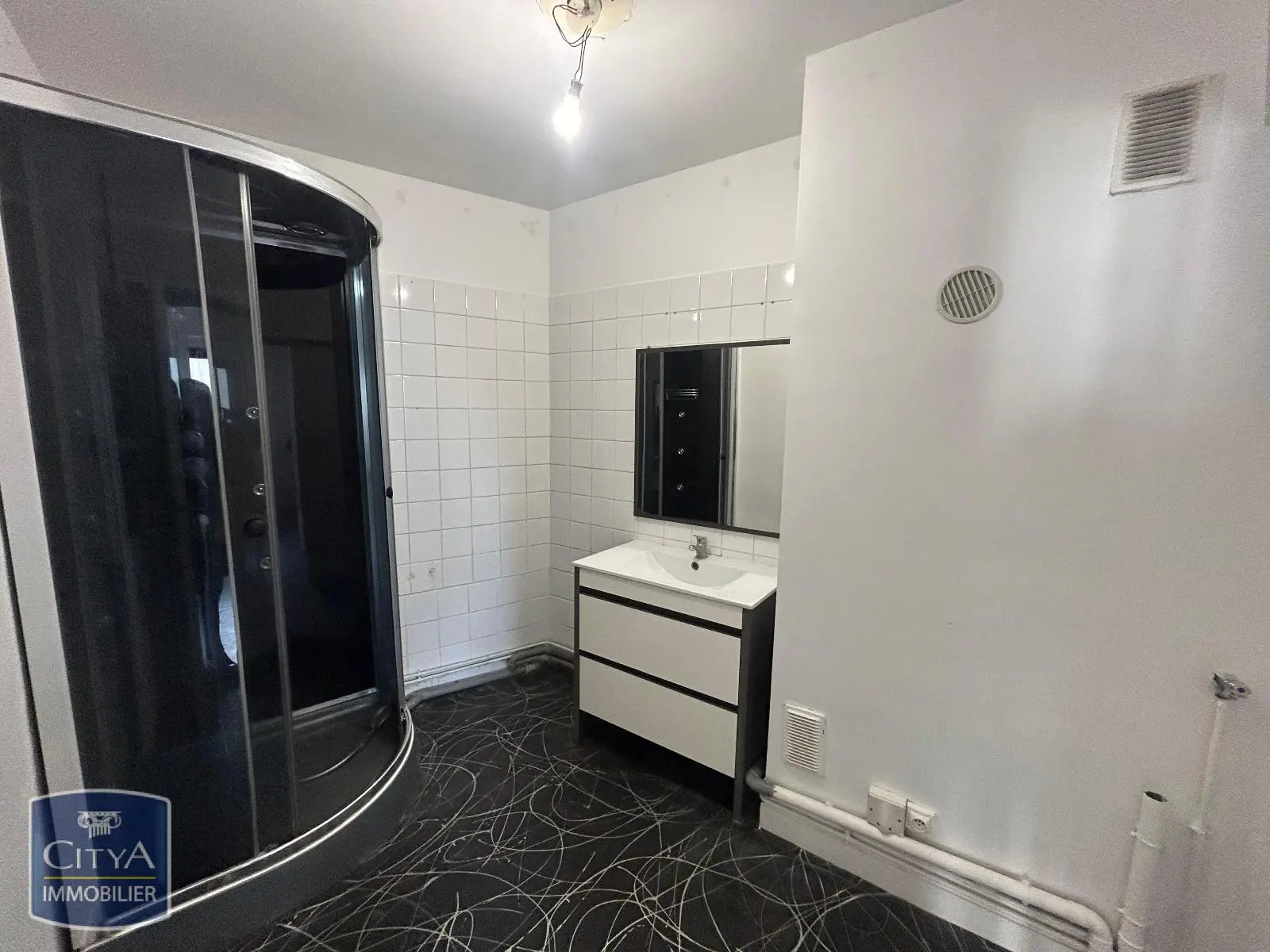 Photo 3 Appartement 2 pièces 52.99m²