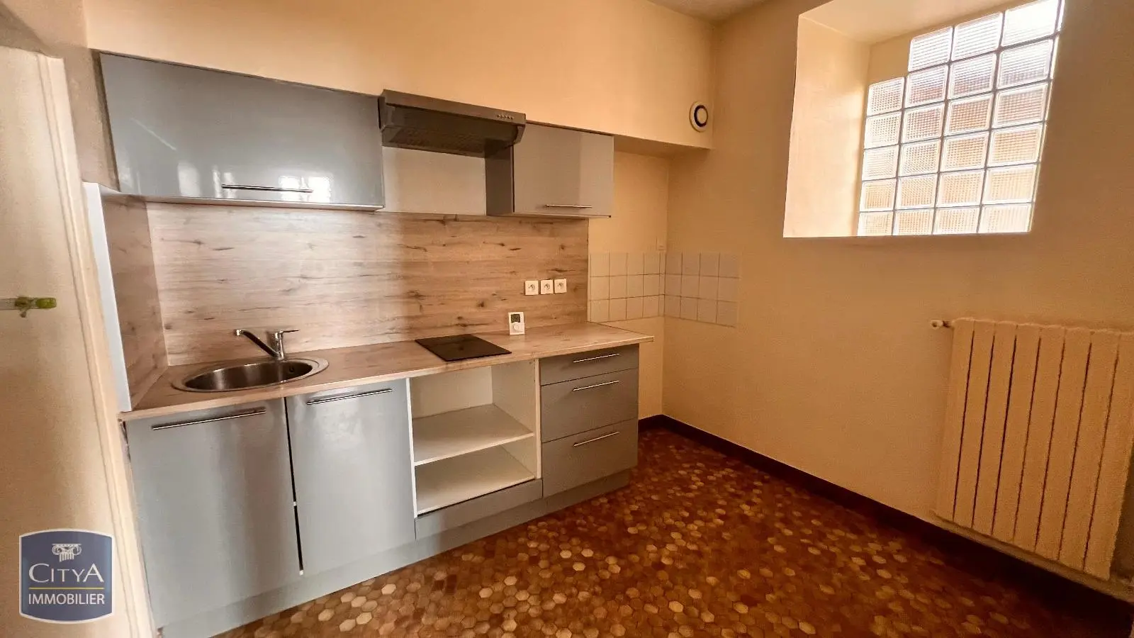 Photo 7 Immeuble 102m²