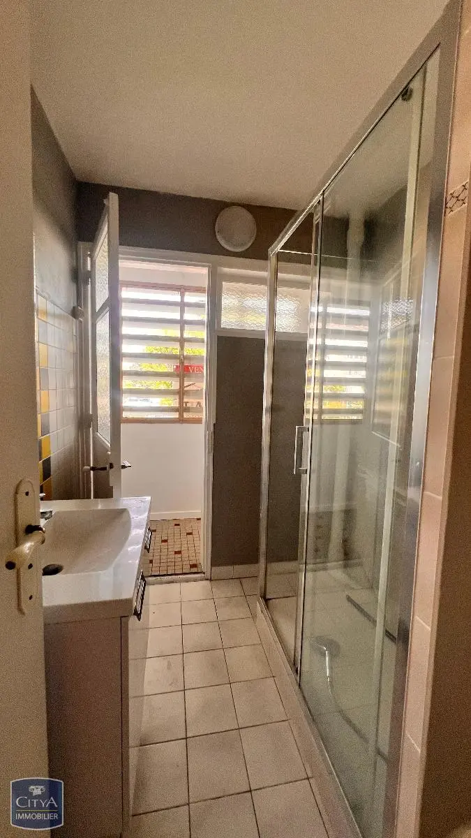 Photo 7 appartement Alençon