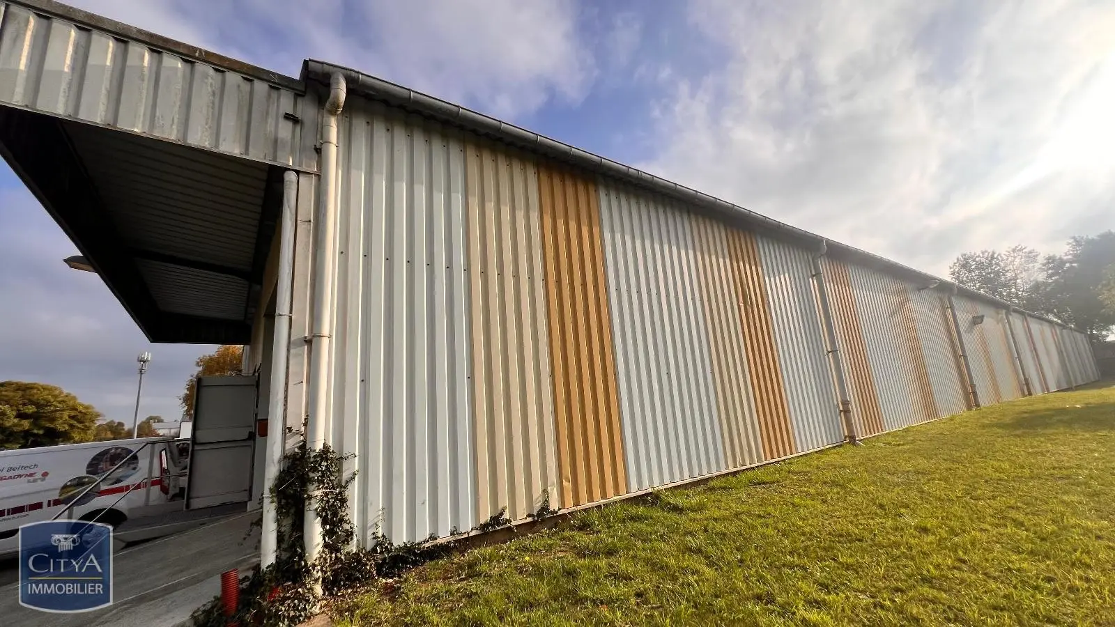 Photo 5 pour Local Industriel 1250m² Photo 5 Local Industriel 1250m²