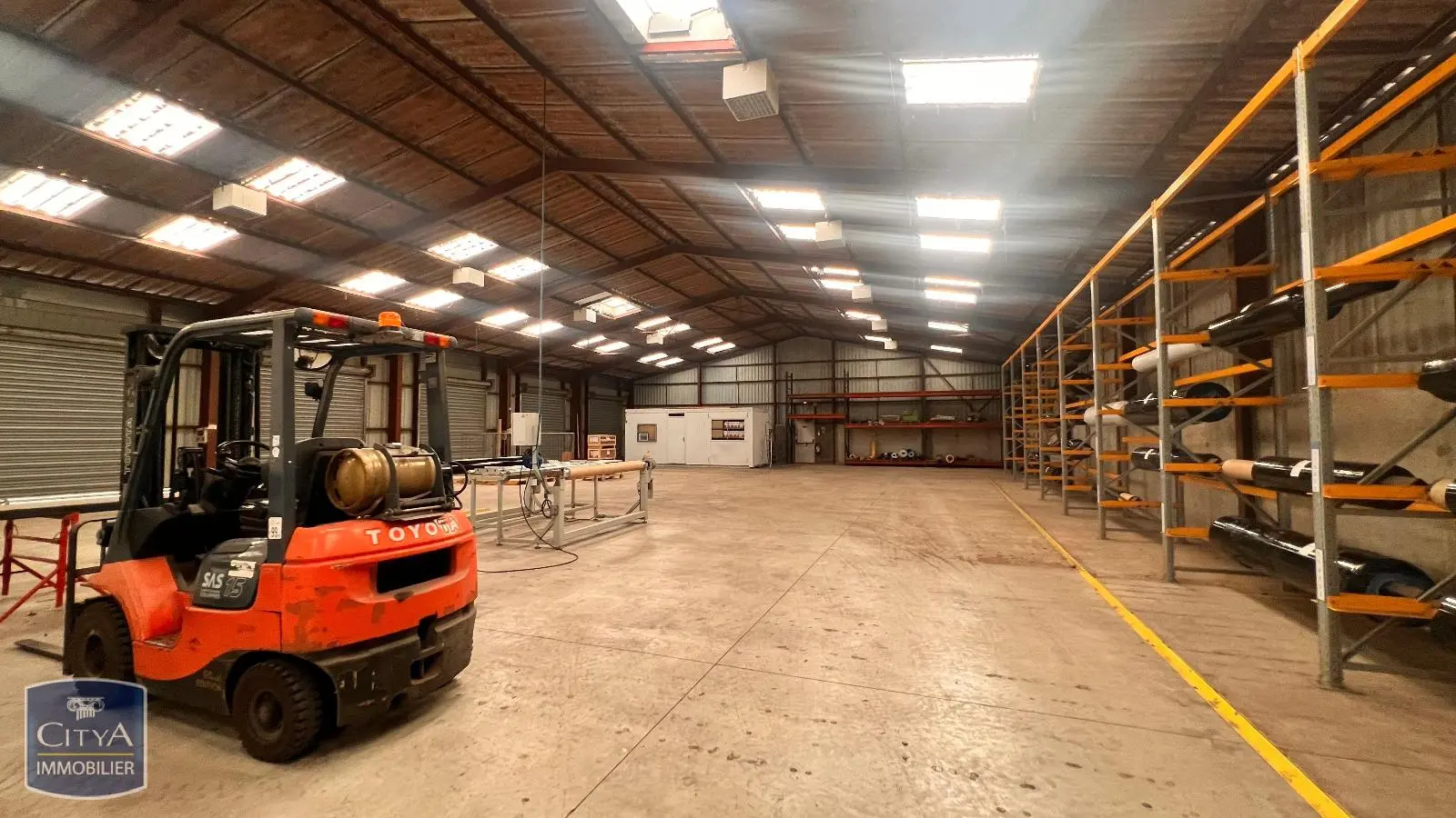 Photo 7 pour Local Industriel 1250m² Photo 7 Local Industriel 1250m²