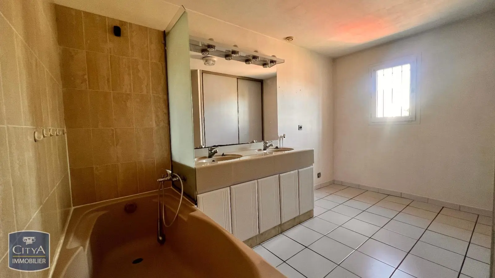 Photo 5 Maison 5 pièces 85m²