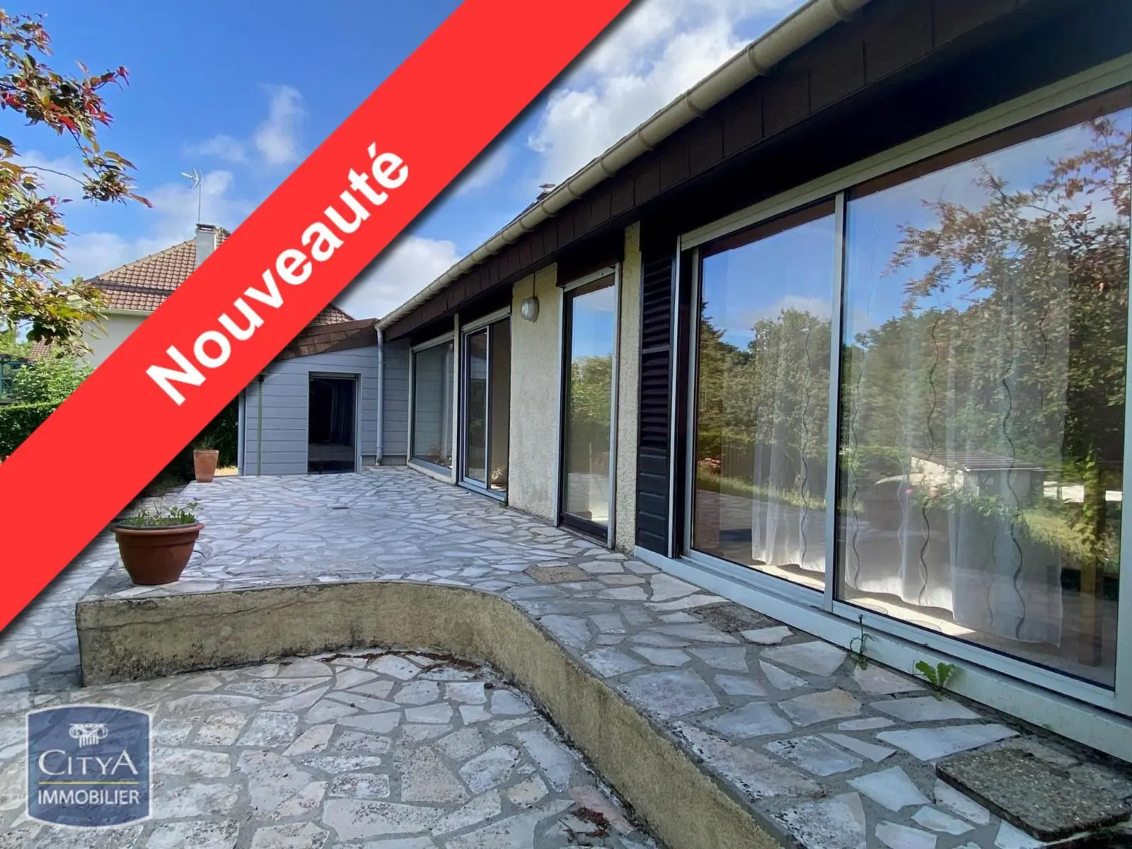 Photo 1 Maison 6 pièces 131m²