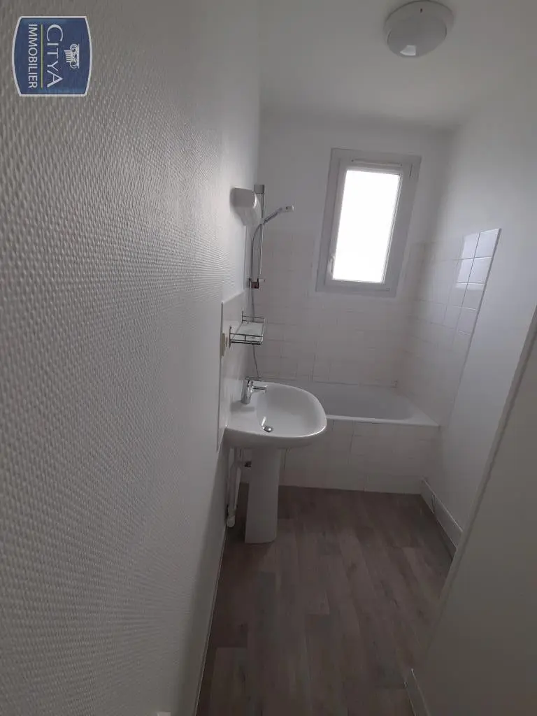 Photo 3 Appartement 1 pièce 42.93m²