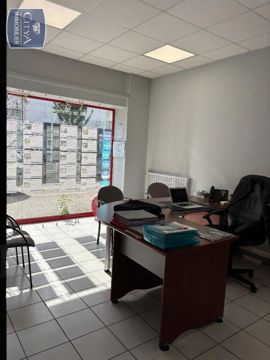Photo 2 Local Professionnel