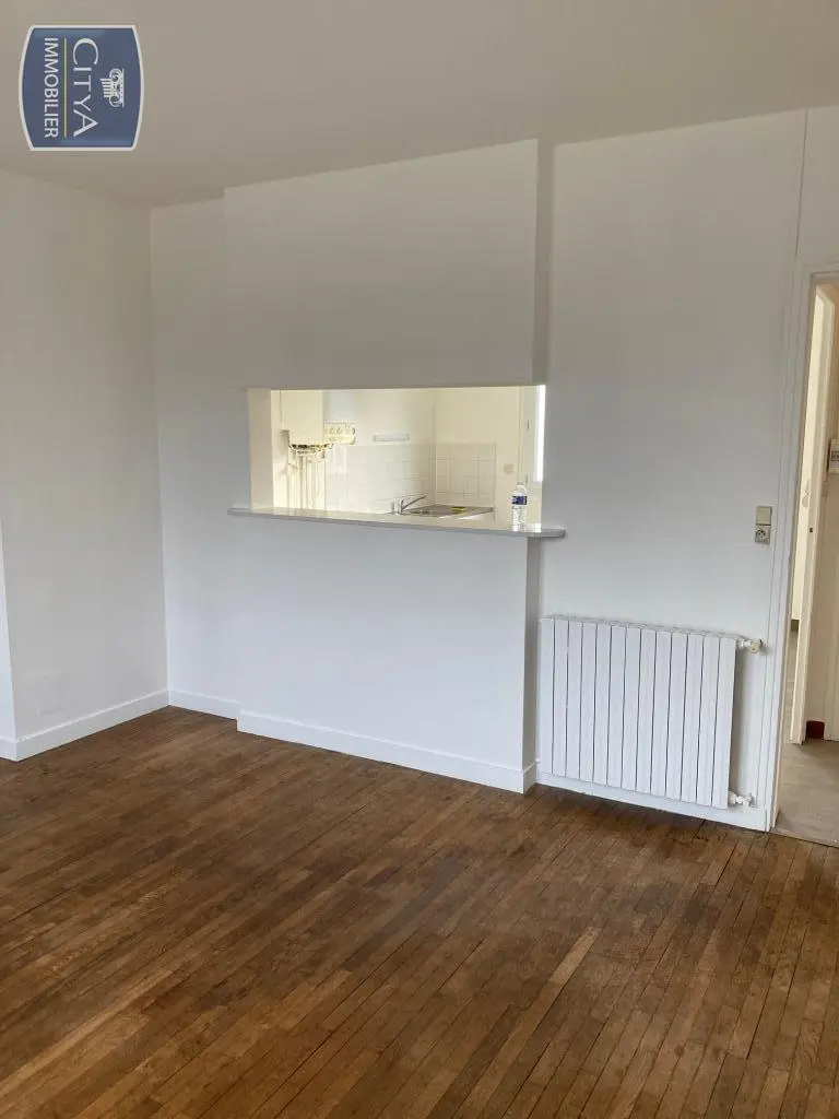 Photo 3 Appartement 2 pièces 57.14m²