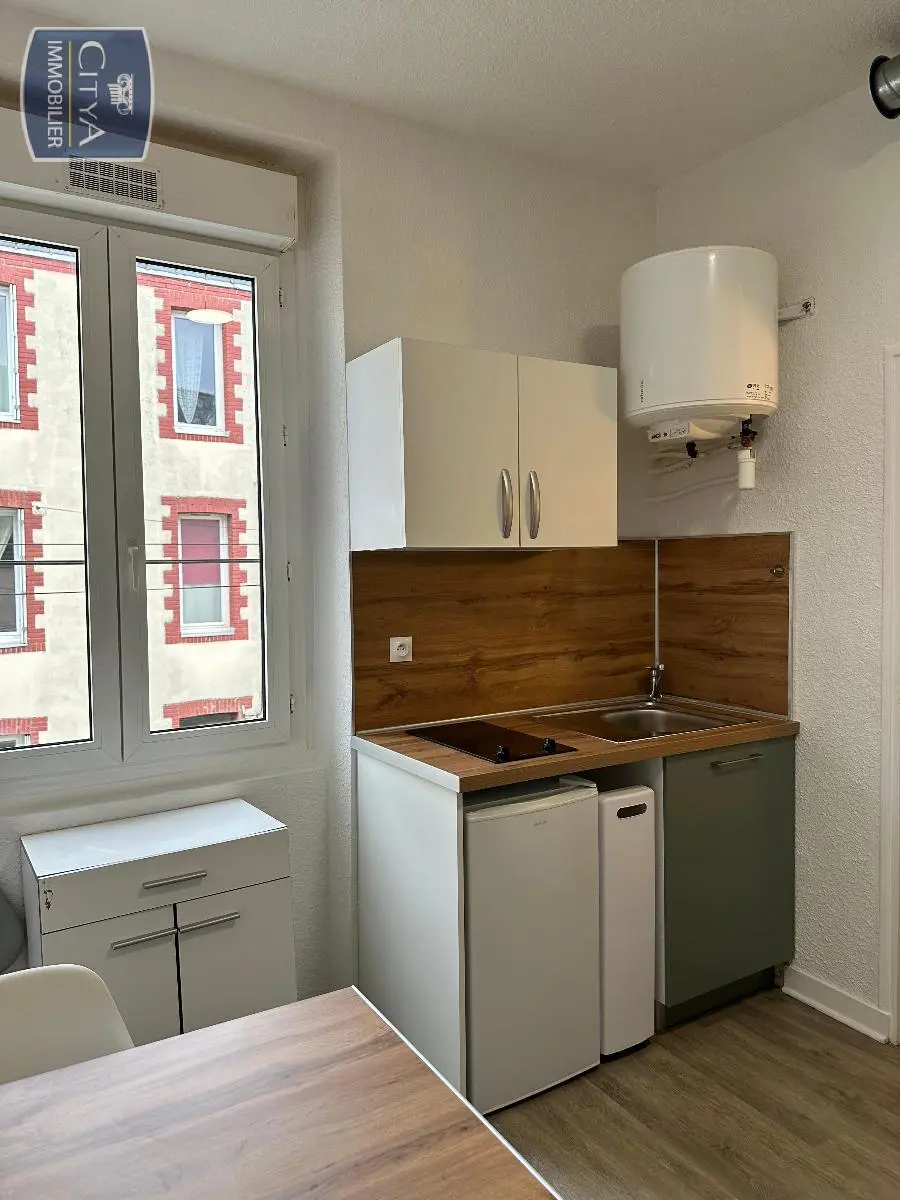 Photo 1 Appartement 1 pièce 14.56m²