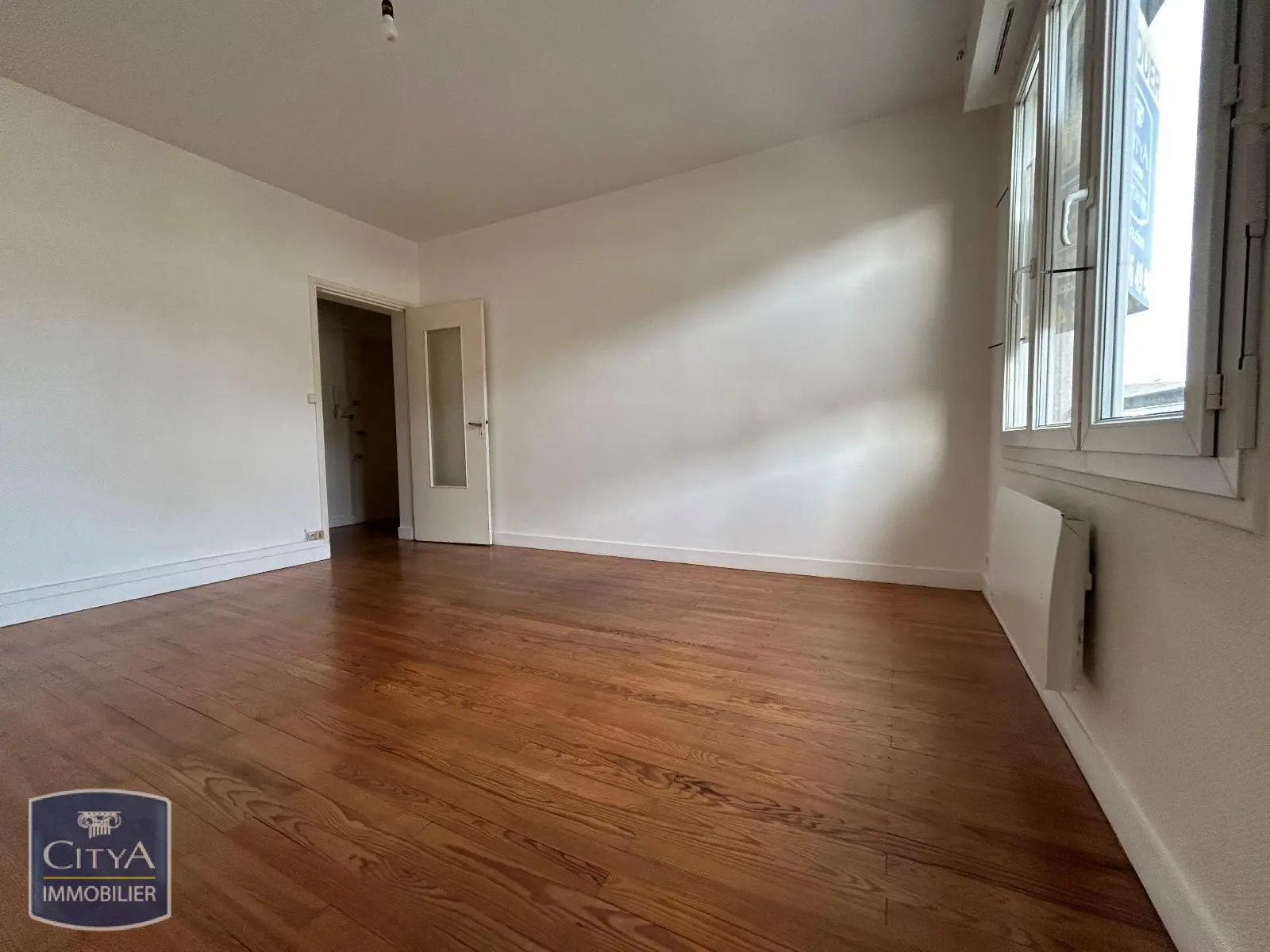 Photo 1 Appartement 1 pièce 34.74m²