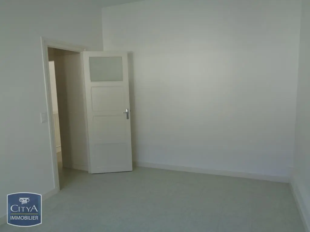 Photo 3 Appartement 1 pièce 37.33m²