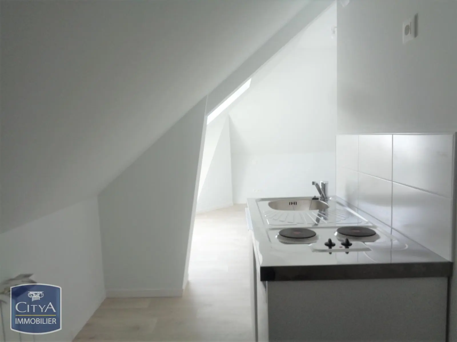 Photo 3 Appartement 1 pièce 16.35m²