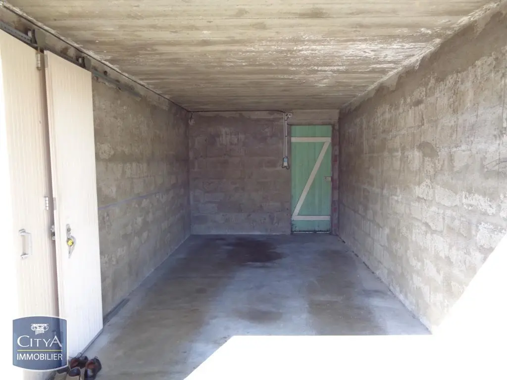 Photo 2 Parking 16m²