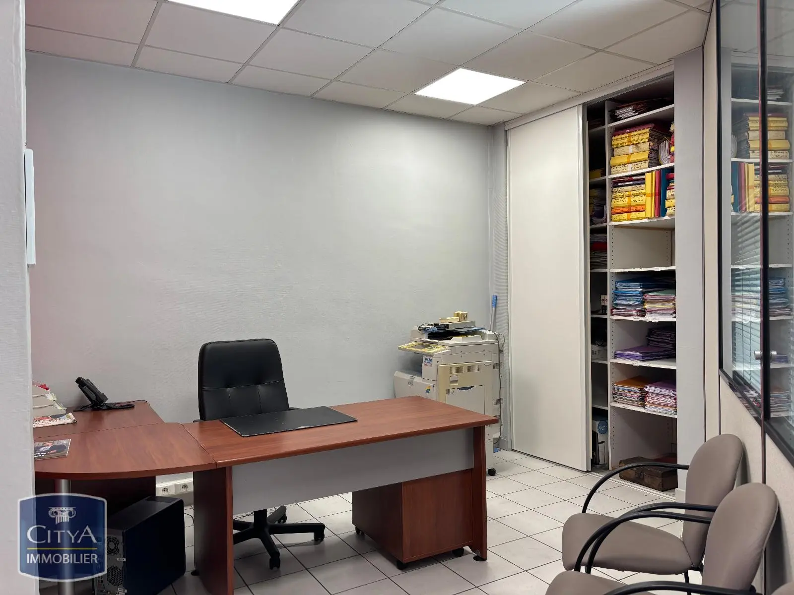 Photo 3 Local Professionnel