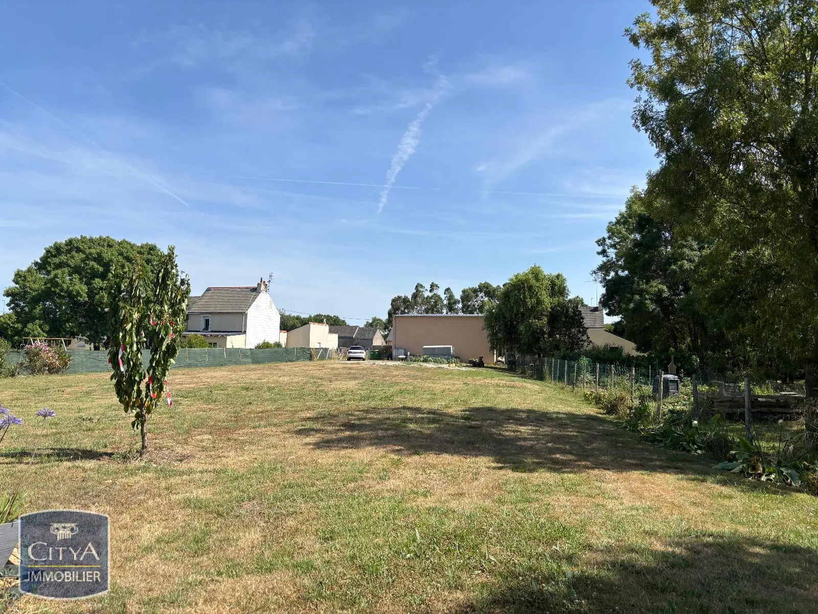 Photo 3 Parking 1370m²