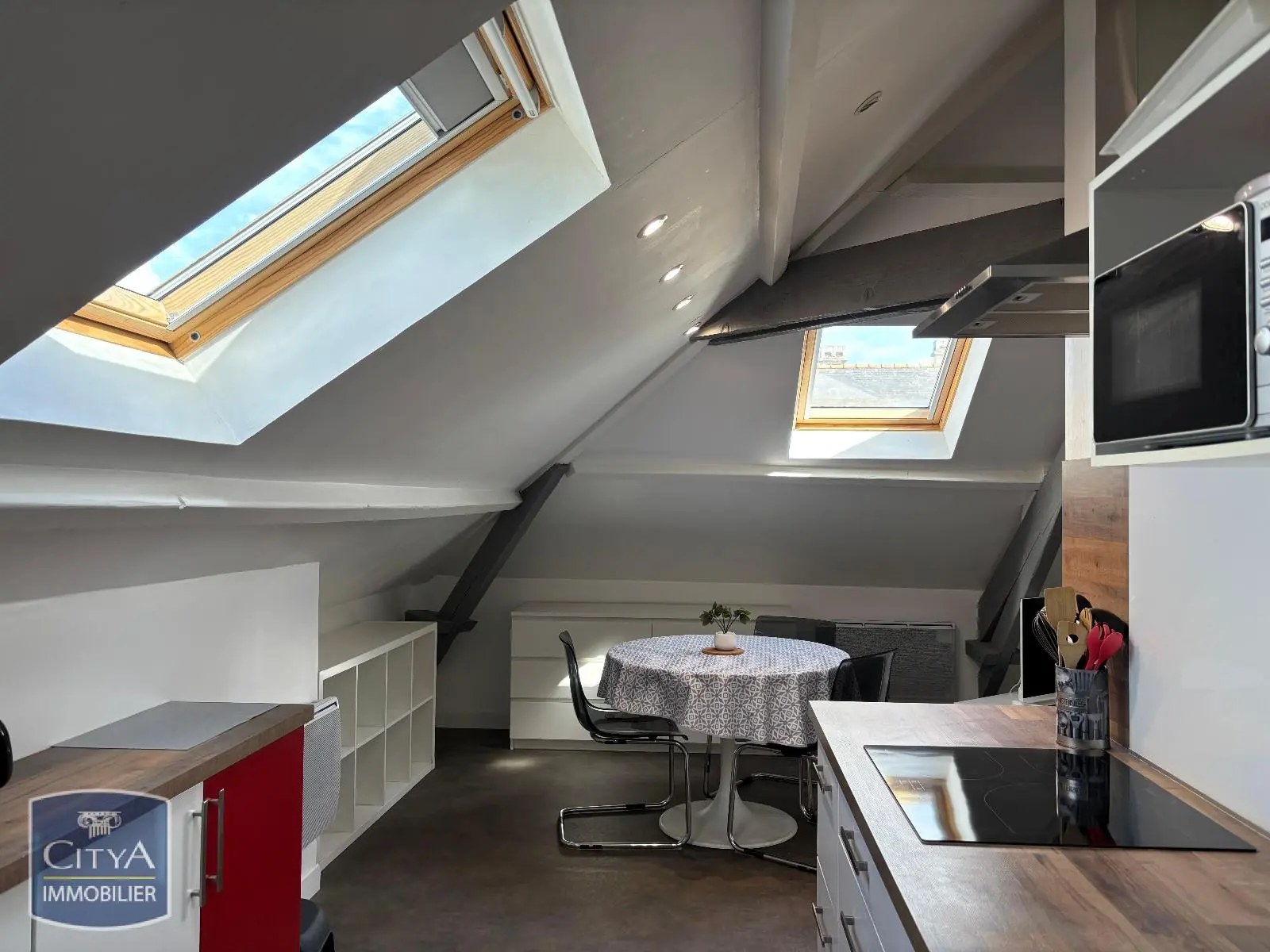 Photo 2 Appartement 1 pièce 21.49m²