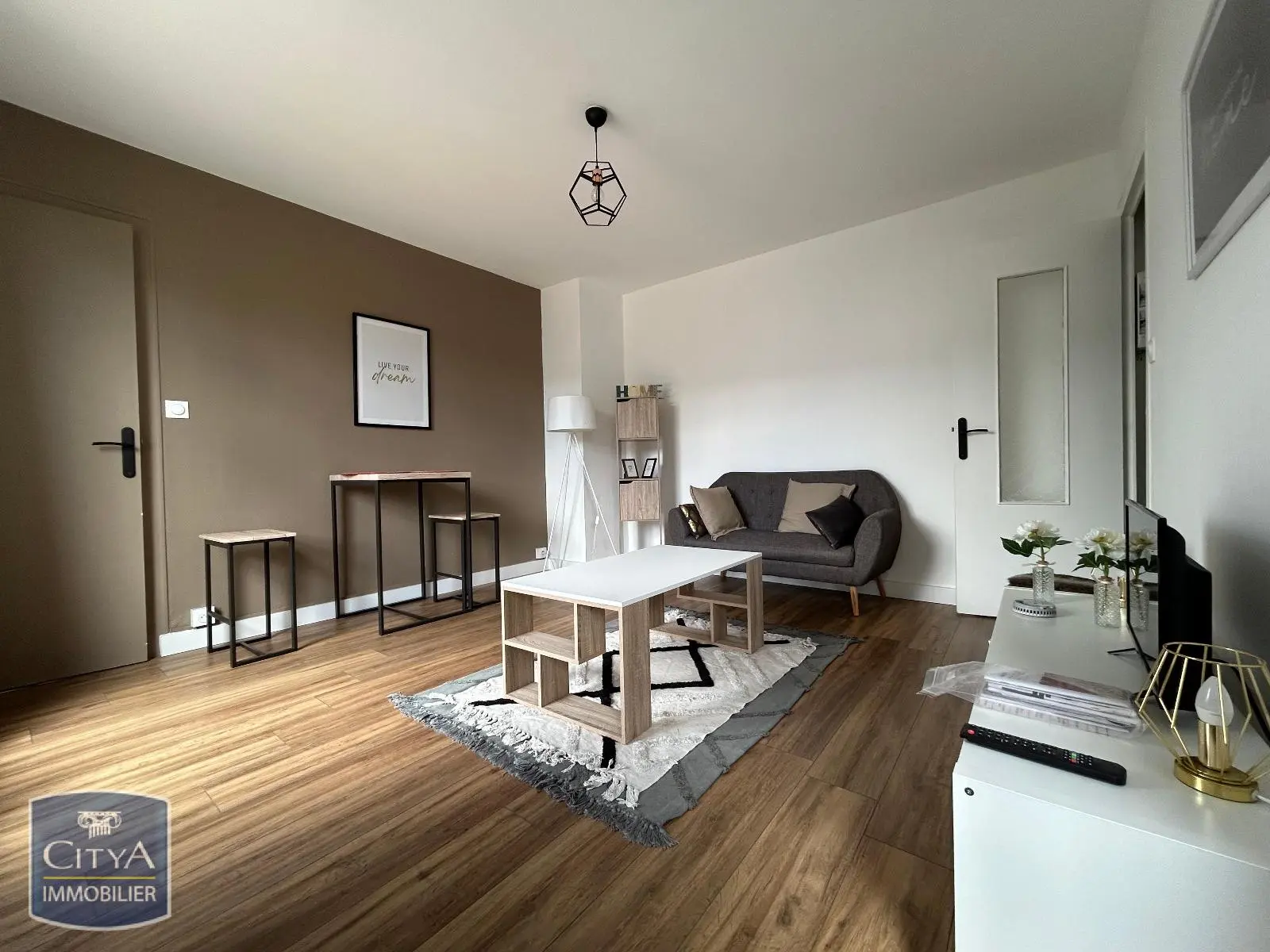 Photo 1 Appartement 2 pièces 34.11m²