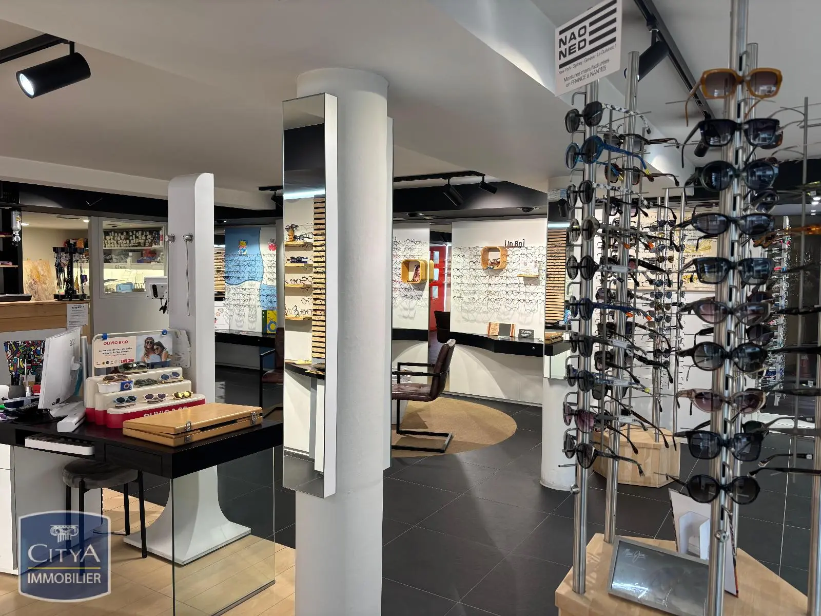 Photo 3 Local Commercial