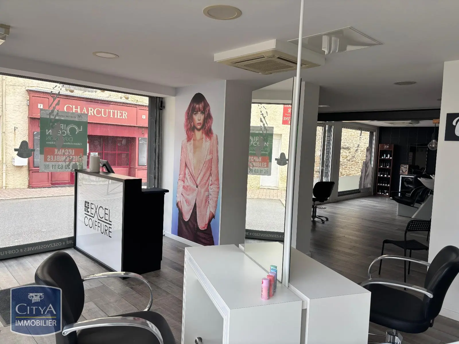 Photo 1 Local Commercial