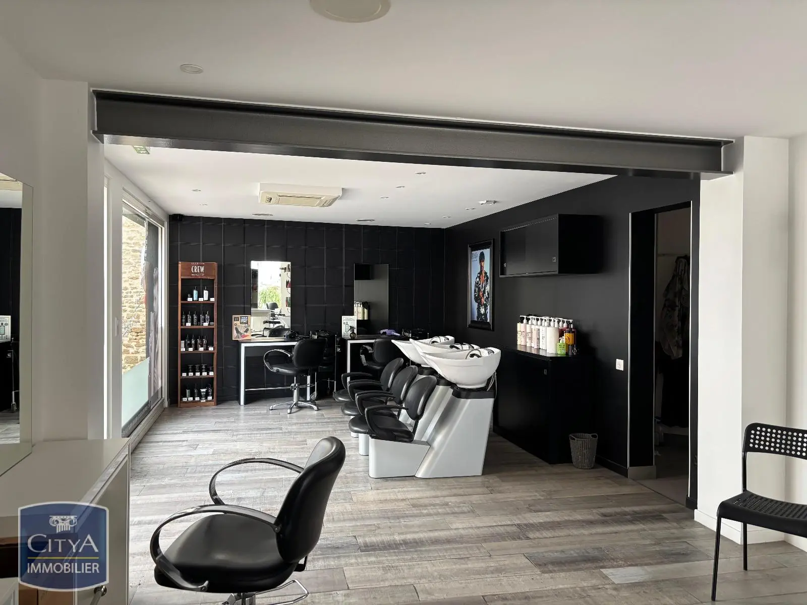 Photo 3 Local Commercial