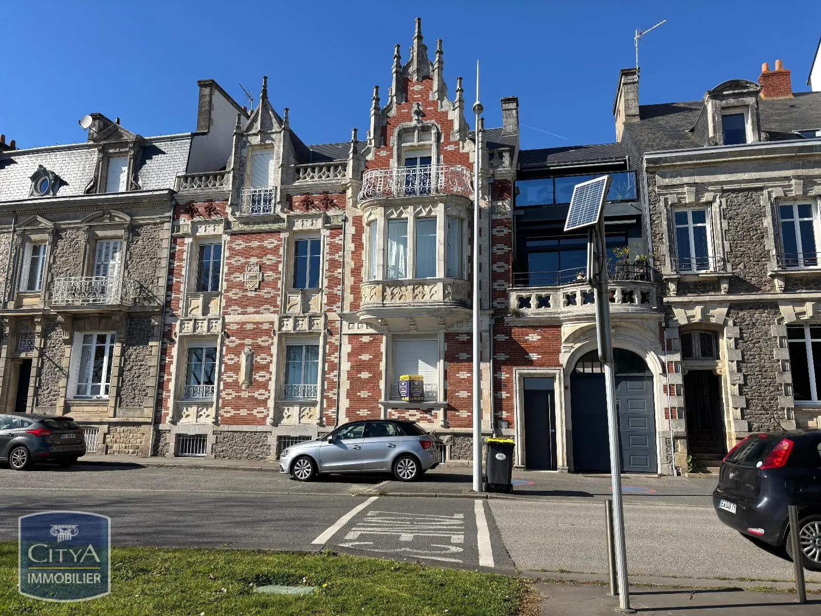 Photo 1 Local Professionnel 3 pièces