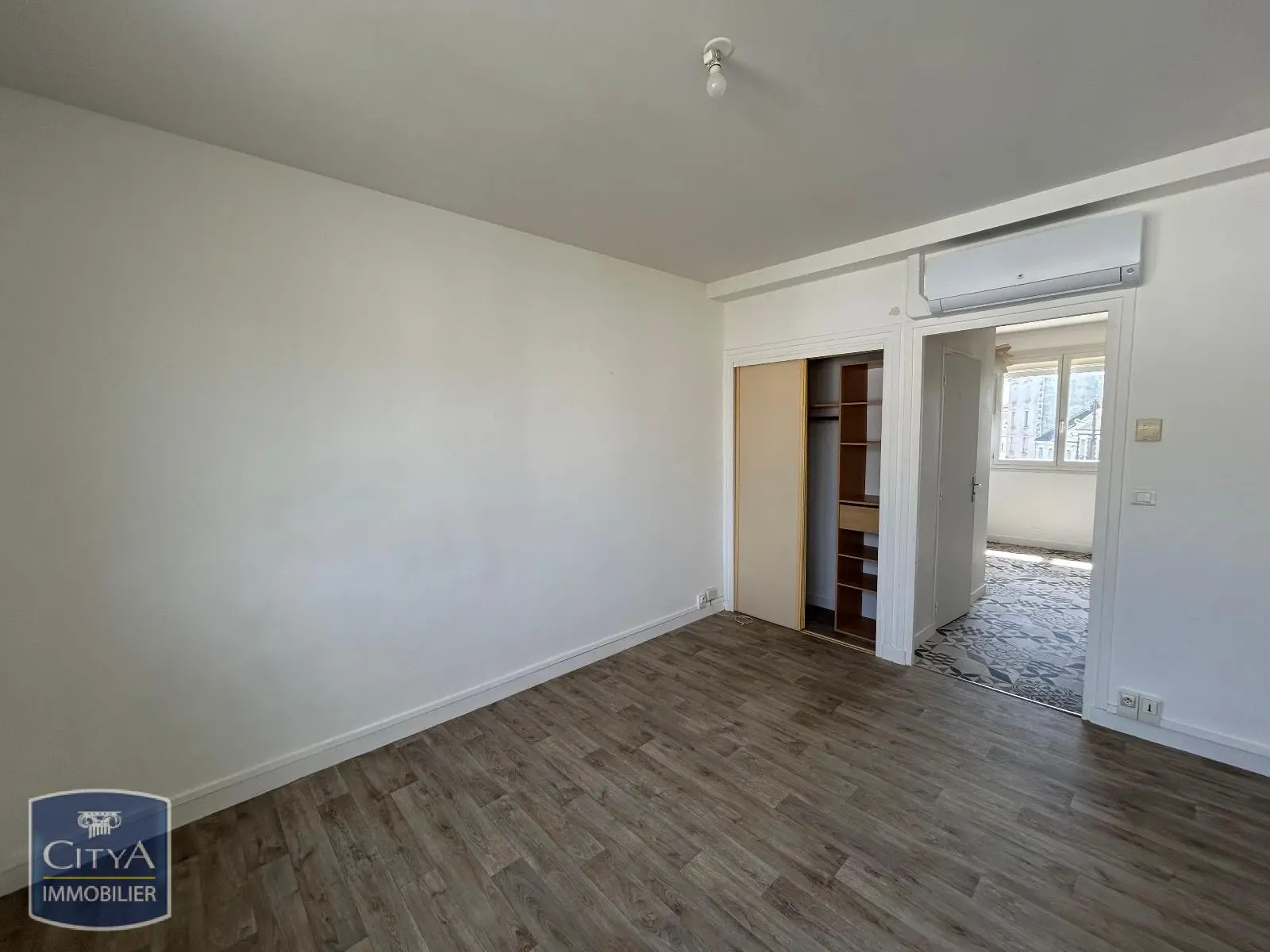 Photo 5 Appartement 1 pièce 24.81m²