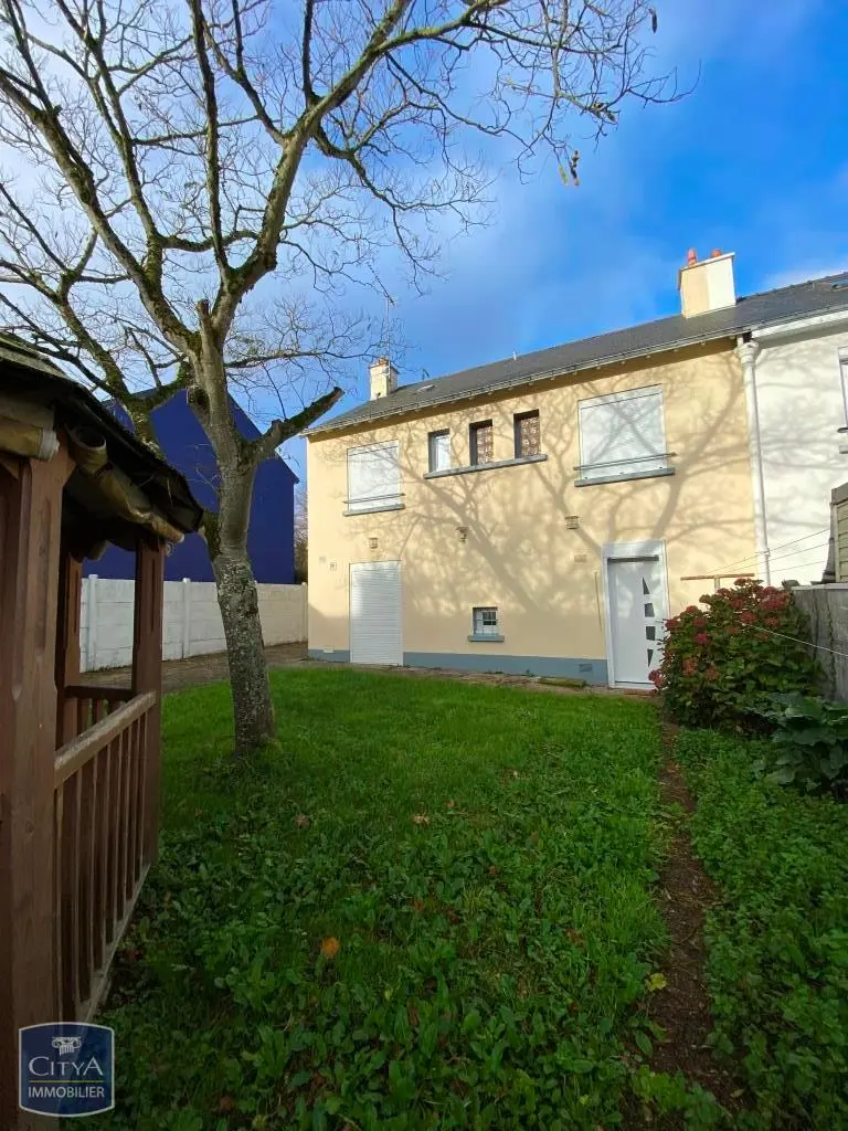 Photo 1 Maison 6 pièces 117.77m²