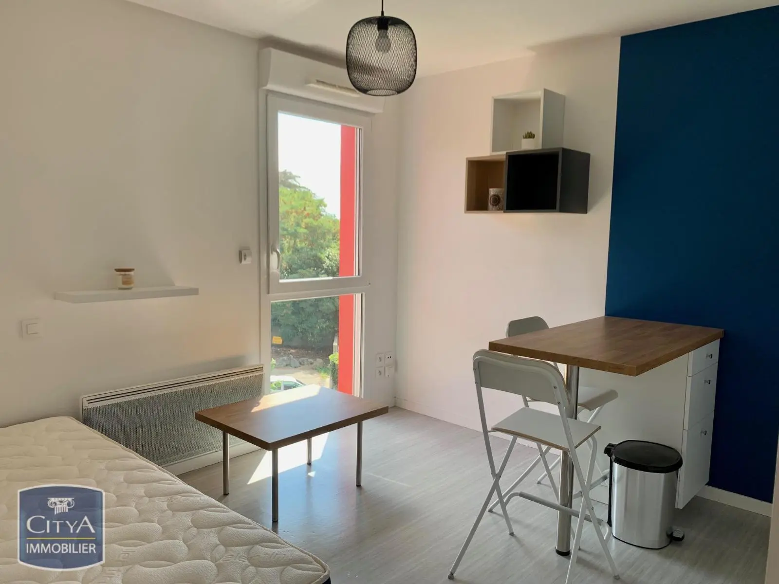 Photo 1 Appartement 1 pièce 18.88m²