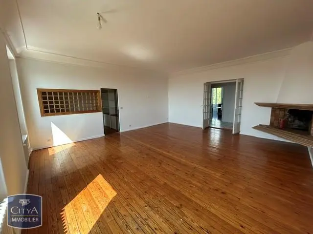 Photo 1 Appartement 4 pièces 150.01m²