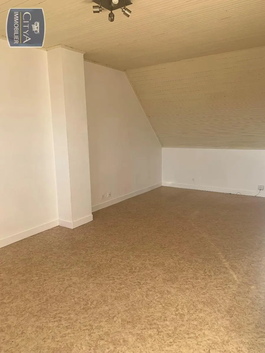 Photo 3 Appartement 1 pièce 27.59m²
