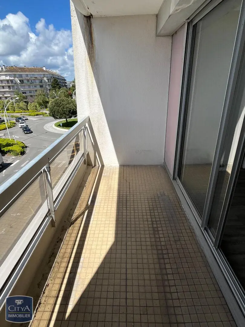 Photo 1 Appartement 1 pièce 31.83m²