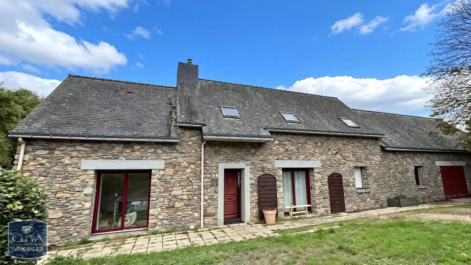 Photo 1 Maison 6 pièces 130.66m²