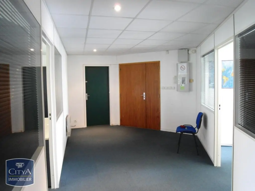 Photo 4 local professionnel Saint-Nazaire