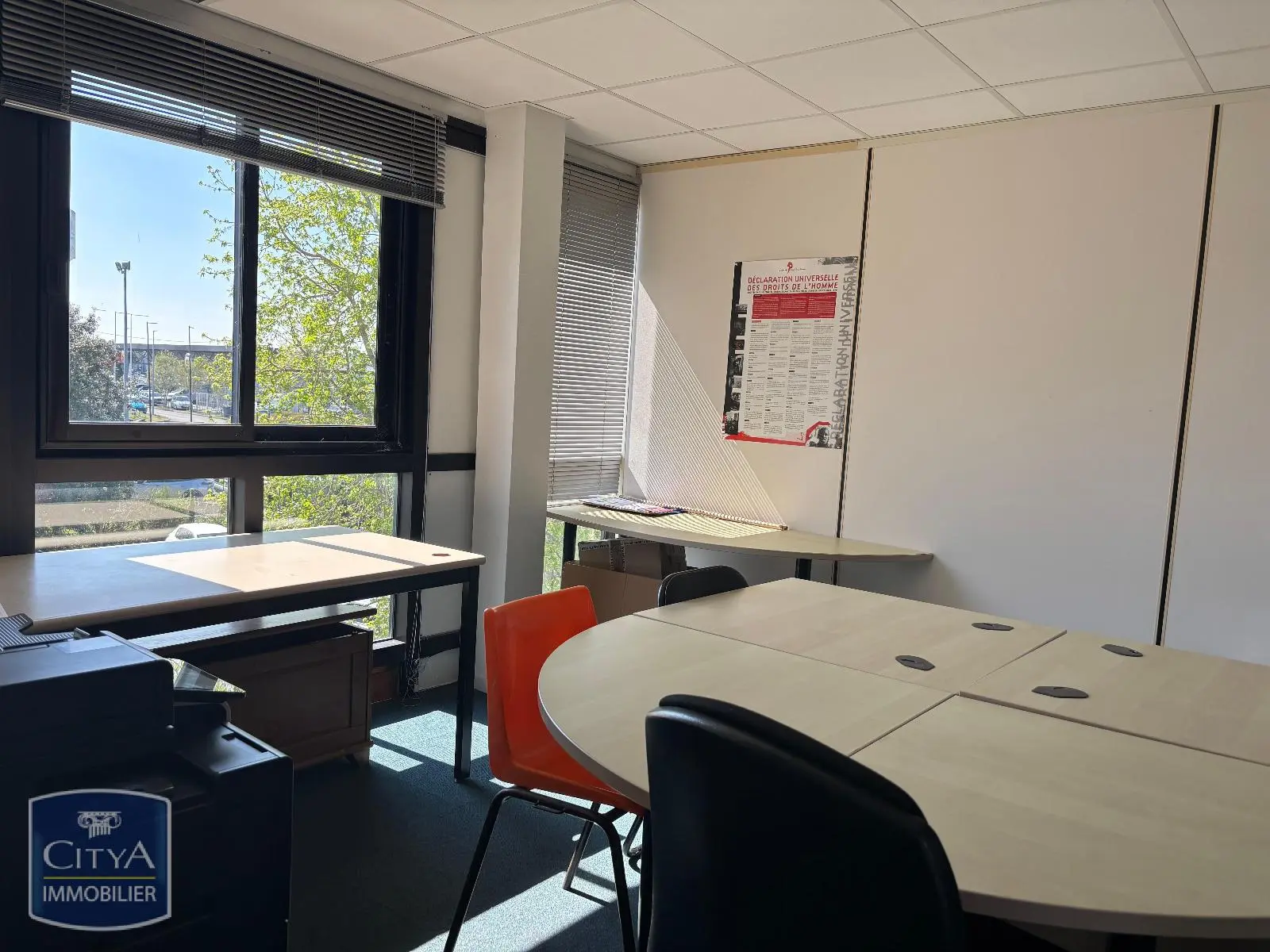 Photo 1 local professionnel Saint-Nazaire