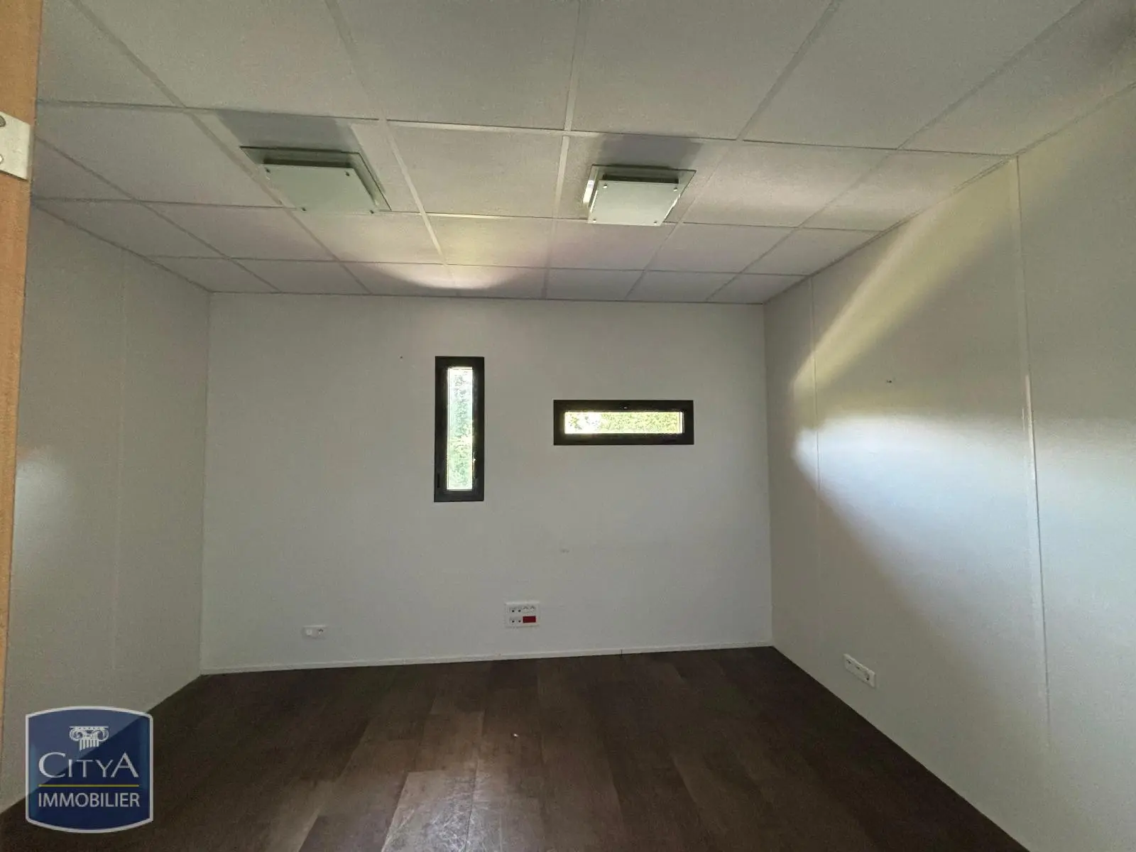 Photo 4 local professionnel Saint-Nazaire