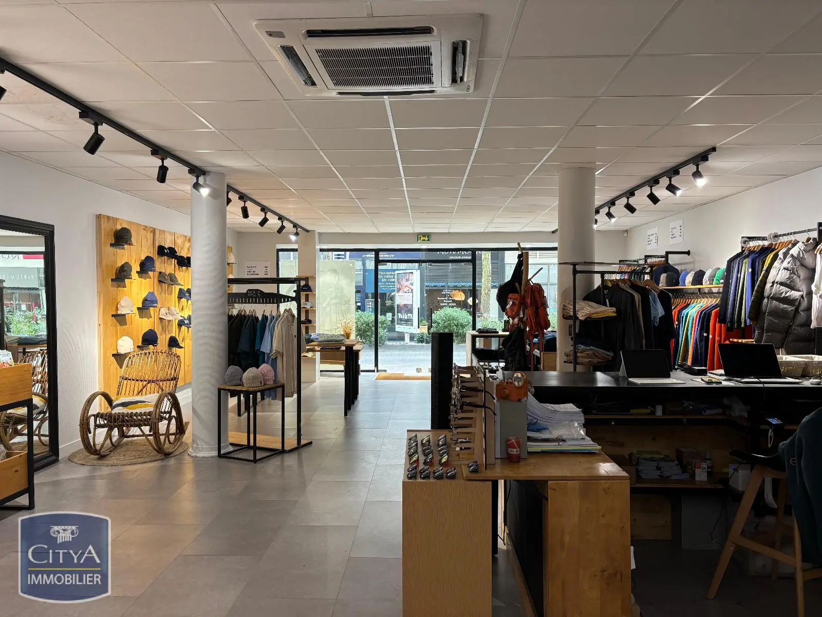 Photo 3 local commercial Saint-Nazaire
