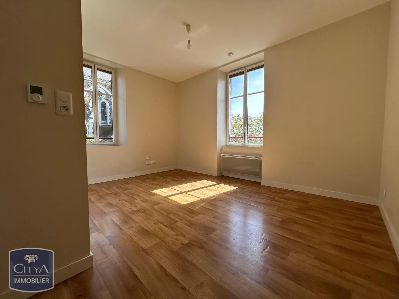 Photo 1 Appartement 1 pièce 24.66m²