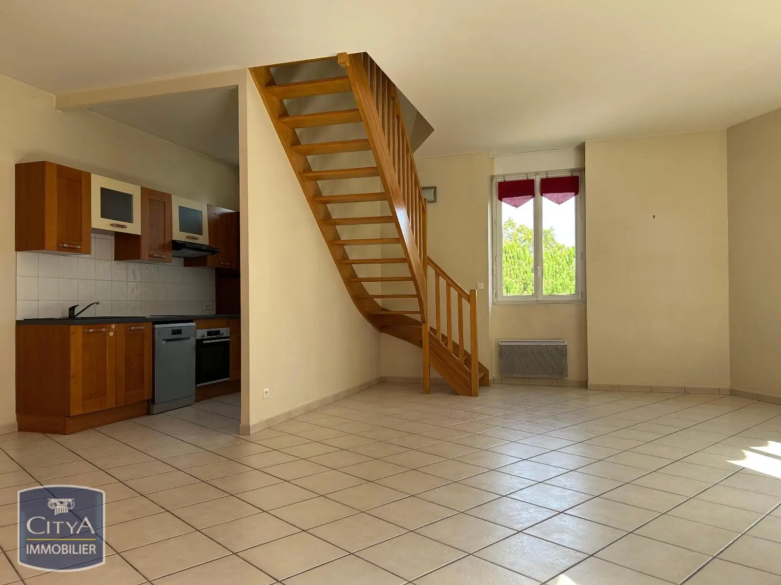 Photo 1 Appartement 4 pièces 95.94m²