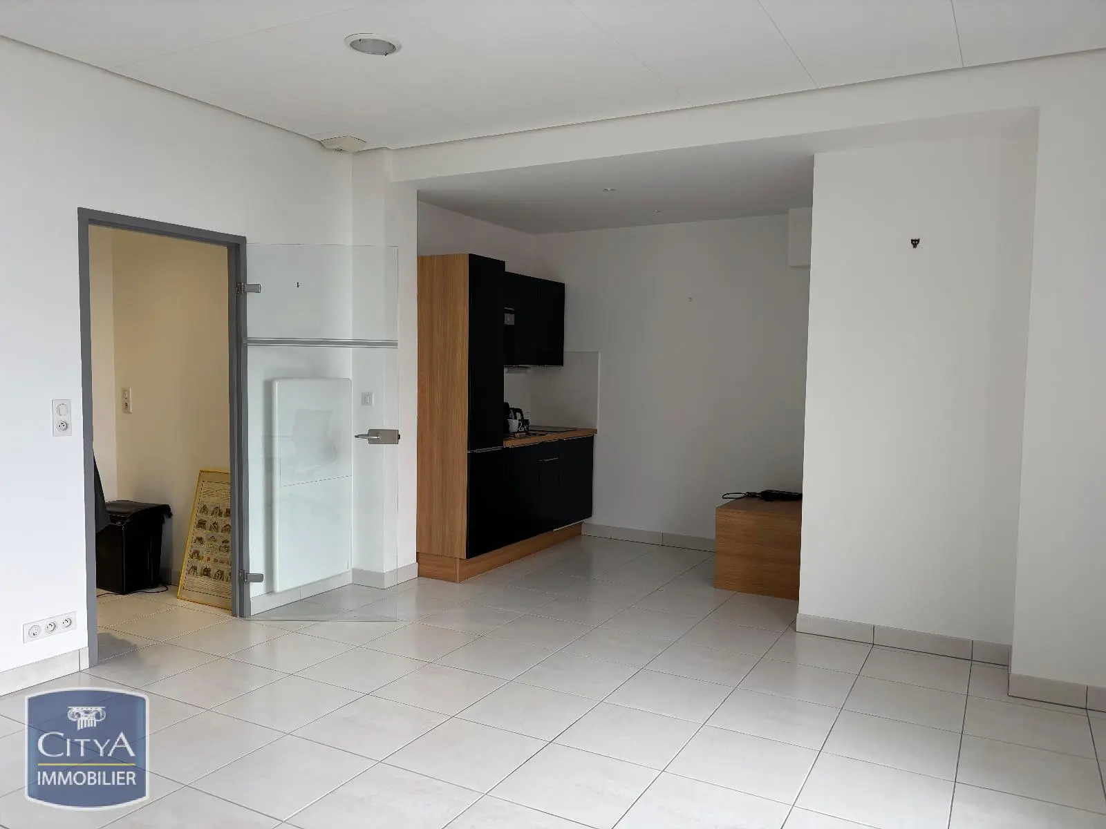Photo 2 local professionnel Saint-Nazaire