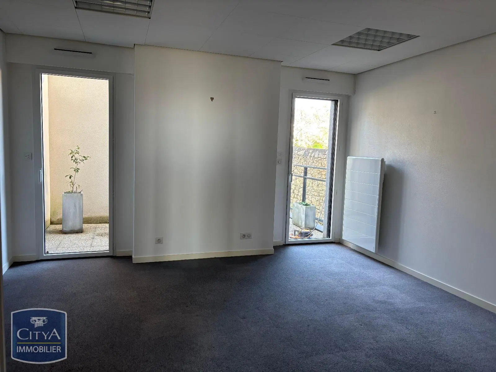Photo 5 local professionnel Saint-Nazaire