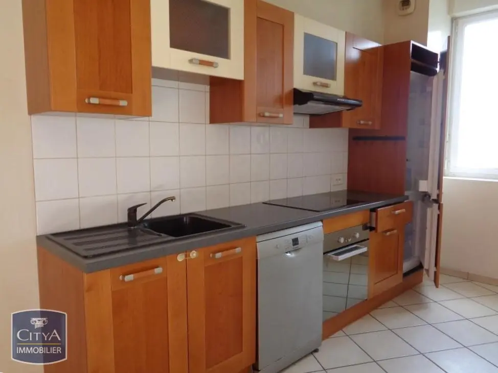 Photo 2 Appartement 4 pièces 95.94m²