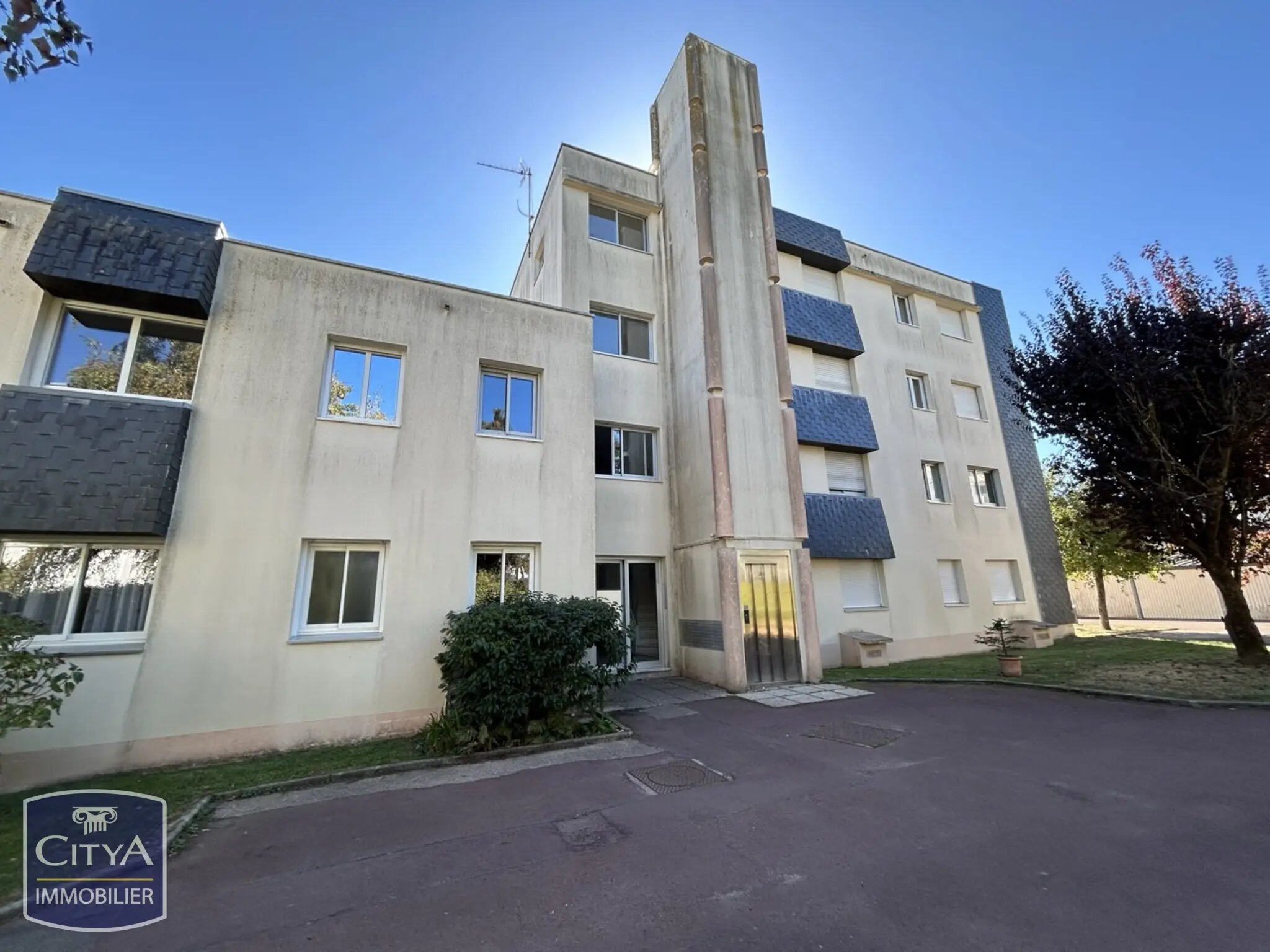 Photo 2 Appartement 2 pièces 43.87m²
